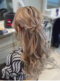 ルーズハーフアップ
