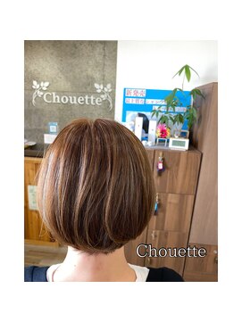シュエット(Chouette) 「前髪なしショートヘア」