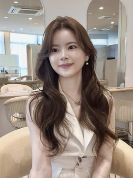 ジーナ 大阪茨木(Zina) 髪質改善*韓国ストレート顔まわりレイヤー*美髪【Zina大阪茨木】