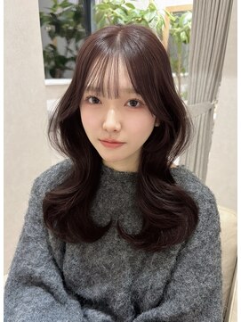 ホワイト(White) 韓国風セミロングレイヤーカット