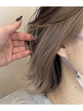 アヴァンス 箕面(AVANCE.) インナーカラー×グレージュ