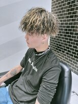 リョウ(RYO)&nbsp;ツイスパとスキンフェード