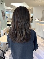 ビファイン 本店(Befine)&nbsp;透け感で魅せる大人ロング