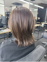 エミタス 柳通り(Emitas.)&nbsp;ファッショングレイでベージュカラー