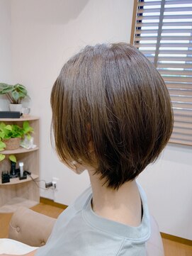 ダリア(Dahlia) お洒落ショートボブ