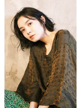 エイミー(amy.) 柔らかい動きのニュアンスボブ