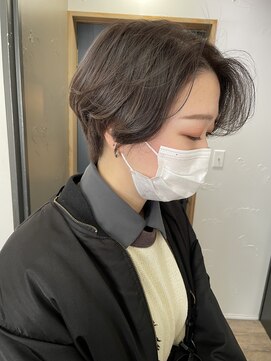 リルア 博多(LIRUA) 韓国風ハンサムショート