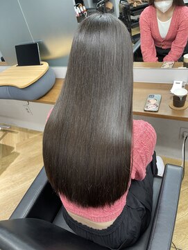 シカ 神戸三宮元町店(Cica) 髪質改善 UPTOGLOSS 三宮 神戸美容室 美髪 元町