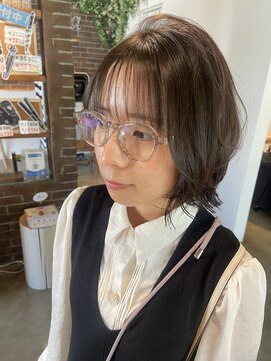 ジャンナ(Janna) ミディアム似合わせカット