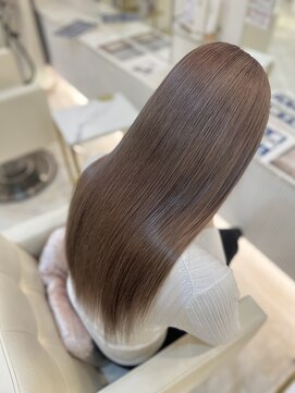 シャルム バイ アローズ 久留米店(CHARM BY AROSE) 20代30代40代大人かわいいゆるふわ愛されチョコレートベージュ