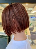 切りっぱなしお洒落ショートボブ×オレンジカラー