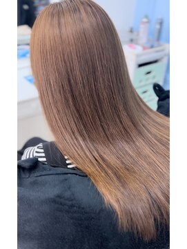 シャルティア(SHALLTIA) 艶髪ロング【山口市美容室】【山口市縮毛矯正】
