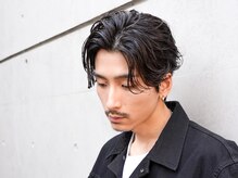 フィフスパーク(fifth PARK)の雰囲気（色気と清潔感を与える【センターパート×フェザーパーマ】が人気）