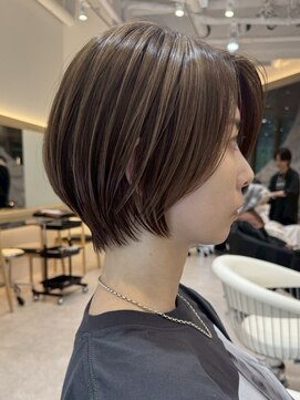 ソワネ 表参道(soigne) 表参道大人ショートボブ顔周りレイヤーカットレイヤーボブ30代◯