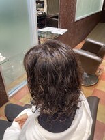 シャンプーボーイ 佐賀(SHAMPOO BOY)&nbsp;パーマの実感に合わせて白髪ぼかしカラー【佐賀美容室】