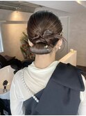 タイトカチモリタイトシシニヨン金箔お呼ばれヘア艶髪