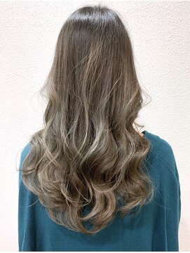 ロージアバイアルティナ(ROSIER by artina) グラデーションカラー×リバースロング【ROSIER町田】