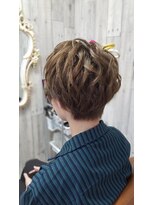 ラピスラズリ(Lapis Lazuli)&nbsp;ショートアレンジ　2 (熊本 下通り 銀座通り ヘアセット専門店 )