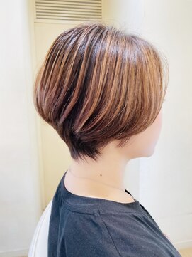 レンジシキチジョウジ (RENJISHI KICHIJOJI) 外国人風バレイヤージュショート【RENJISHI 松岡】