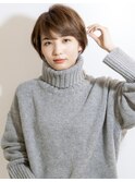 品のあるシルエット綺麗なヘア
