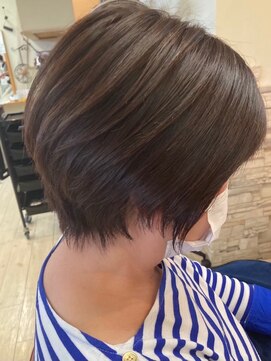 シスヘアー(CYS.Hair) 前下がりショート