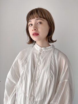 シスタ(SISTA) マチルダボブオン眉前髪外ハネボブ