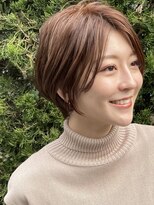 ネイロ 日本橋(NeiRo)&nbsp;小顔ショートボブハイライトカラー大人ショートカット白髪ぼかし