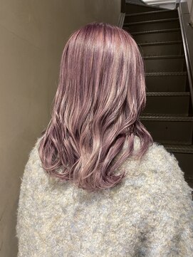 フェンヘアーアイス 中目黒(Fen.hair ici) 大人可愛いピンクベージュダブルカラーくびれボブ透明感小顔