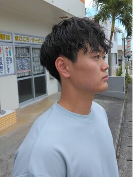 大阪で経験を積んだStylistが「技術」と「豊富な知識」でONでもOFFでも似合う好感度UPスタイルをご提案！