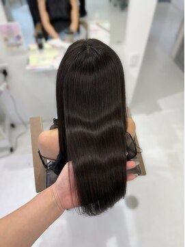 ハピネス 梅田茶屋町店(HAPPINESS) 韓国風/レイヤーカット/顔周り/顔まわり/髪質改善/ベージュ