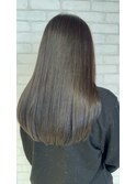 10代20代黒髪ストレートロングレイヤー