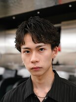 フィフス 渋谷(fifth)&nbsp;今流行りの無造作刈り上げないツイストスパイラルショートパーマ