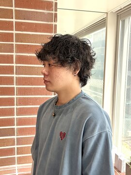 ルームヒゴバシ(room higobashi) ラフな雰囲気が魅力のツイストスパイラルパーマ