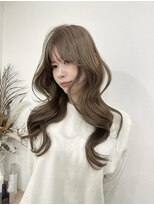 トキ(TOKI) レイヤーカット×ミルクティーベージュ