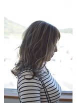 ヘアアンドメイク ムーア(Muuua)&nbsp;たっぷりハイライトとグレージュカラー