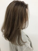 ヒーリングヘア レビ(healinghair lebe) 【lebe/賀来】艶感ベージュカラー