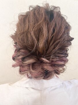 ラビス 浦和(Lovis) デザインカラー/レイヤーカット/ウェットヘア/夏のヘアアレンジ