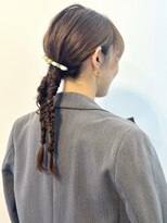 ジョニアンドロージ(Joni & Rougy)&nbsp;フィッシュボーンでタイトアレンジ