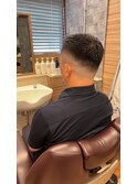メンズスキンフェードアップバングショートストリート