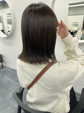 イーチ 吉祥寺(EACH) 【MIHO】ぷつっとボブ×オリーブグレージュ