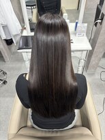 ウル バイ ドット(ulu by dot.)&nbsp;【かがみ】ダークグレー/髪質改善ストレート〔縮毛矯正/町田駅〕