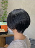 メリハリ◎美シルエットショートスタイル【カミケン清明店】
