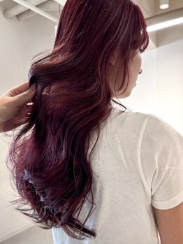 【名駅5分】【HPB AWARD 2025 BEST SALON SILVER Prize受賞】オフィスでもフィットする"大人こなれStyle"