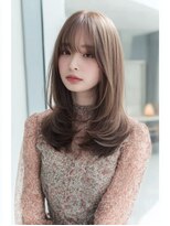 ダル 渋谷/表参道(DAL.)&nbsp;ハッシュカットバタフライカットカーテンバング顔回りレイヤー