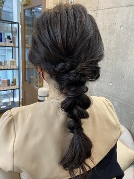 イリー 代官山(ILY) ヘアアレンジ/ヘアセット/お呼ばれセット/SAYURI