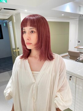 エミィ(emme) 【emme×石崎 】小顔カット/大人セミディ