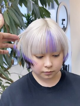 ヴェルデ(Verde) ホワイトデザインカラー【武蔵小山、ダブルカラー】