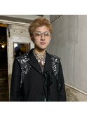 スパイキーショート×ミルクティーベージュ