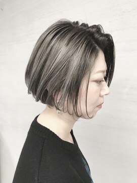 アンダーバーホワイト 泉佐野店(_WHITE) ☆愛されショートボブ　小顔ボブ