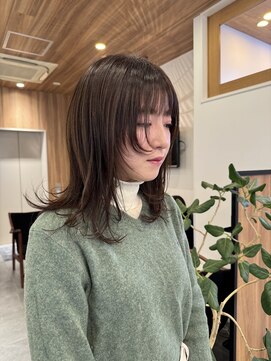 ビュートリアム ギンザ(BEAUTRIUM) ミディアムレイヤー＊顔周り＊顔周りレイヤー＊レイヤーカット